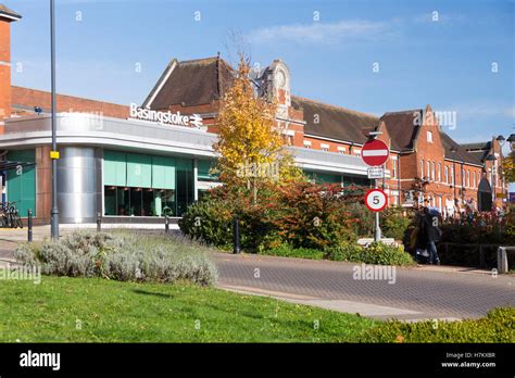 Basingstoke railway station, Hampshire Stock Photo, Royalty Free Image ...