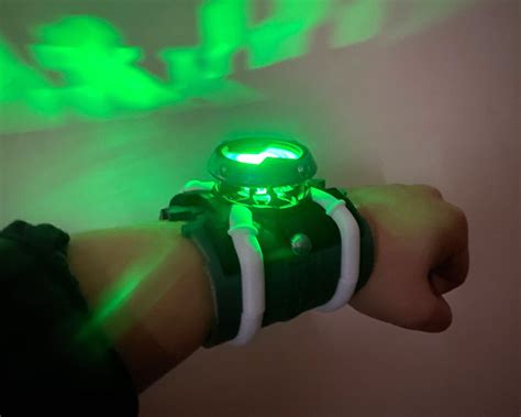 3D Printing Ben10 Omnitrix Watch, Wearable Movie Replica Omnitrix Watch ...