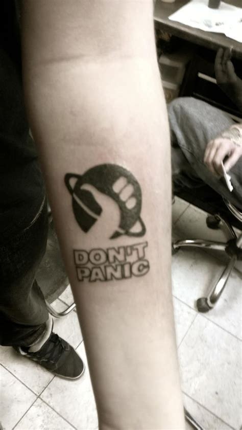 The Hitchhiker’s Guide To The Galaxy | Tattoos, Geek tattoo, Galaxy tattoo