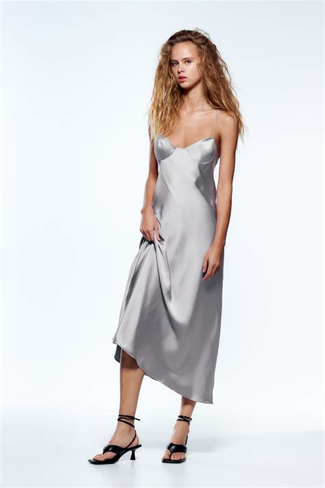 23 Zara Dresses That Look Pricey (But Aren't) | Who What Wear