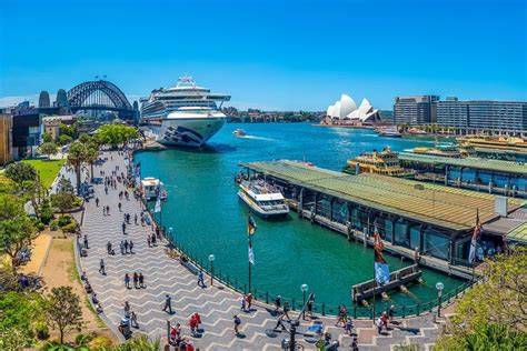 Circular Quay Sydney | The Russell Hotel