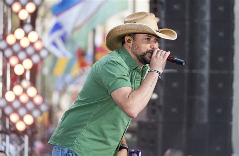 Jason Aldean Cancels Three Southern California Concerts After Las Vegas Shooting