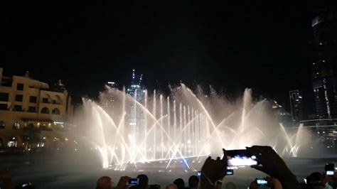 Dubai Musical Fountain - YouTube