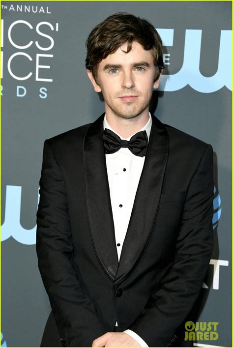 Freddie Highmore Steps Out Sharp For Critics' Choice Awards 2019 | Photo 1210133 - Photo Gallery ...