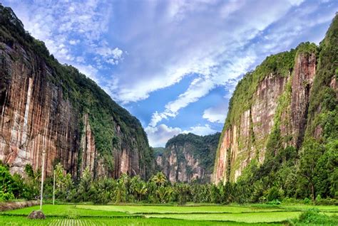 The Beauty Landscape of Indonesia: More about the Valley of Harau