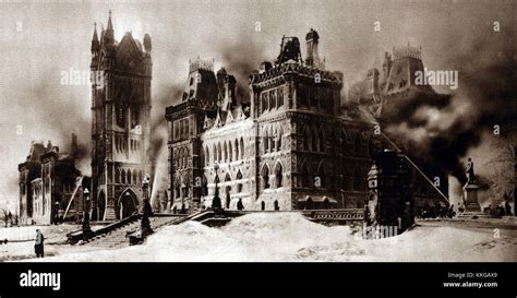 Parliament after fire NYT Feb 1916 Stock Photo - Alamy