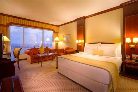 CORNICHE HOTEL ABU DHABI - Updated 2022 (United Arab Emirates)
