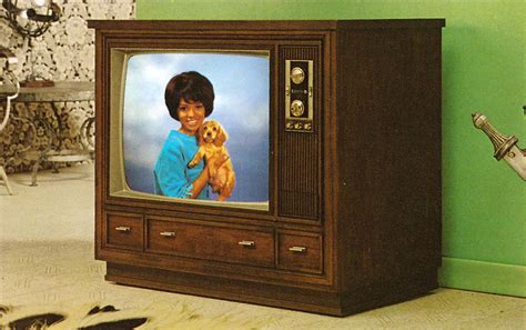 Retrospace: Catalogs #28: 1971 Color TV