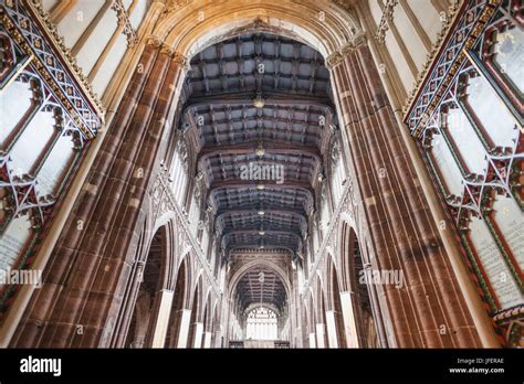 Manchester cathedral interior hi-res stock photography and images - Alamy