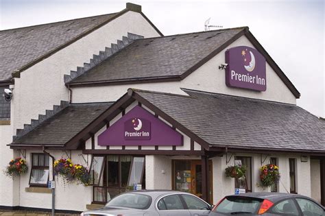 PREMIER INN STIRLING SOUTH (M9, J9) HOTEL - Updated 2022 Prices ...