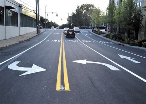 Stadard Markings and Pavement Lines for Navigating The Roads