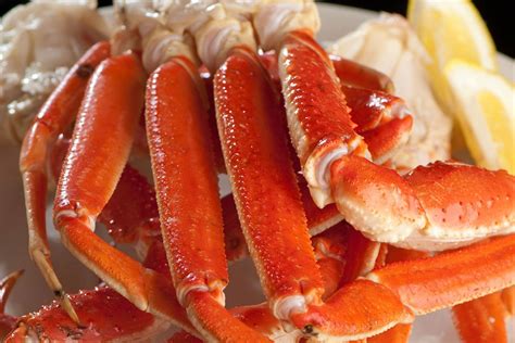 Snow Crab Legs - Ed's Kasilof Seafoods