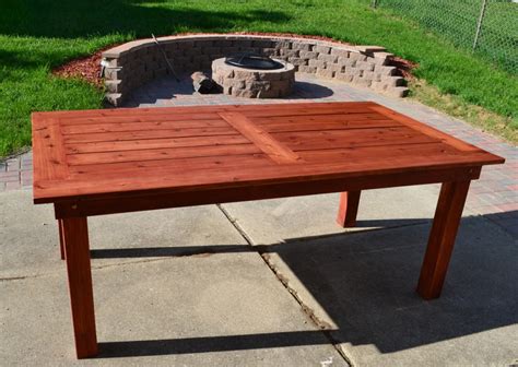 Bryan's Site | The Finished DIY Cedar Patio Table