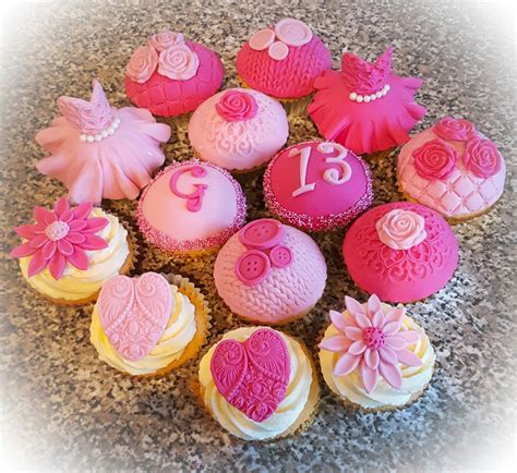 Pink cupcakes for 13 year old girl | Backyard birthday parties, Pink cupcakes, Cupcake cakes