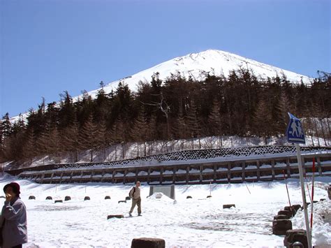 EVACOMICS BLOG: Mt Fuji one day tour at farm, ice cave and fifth station.