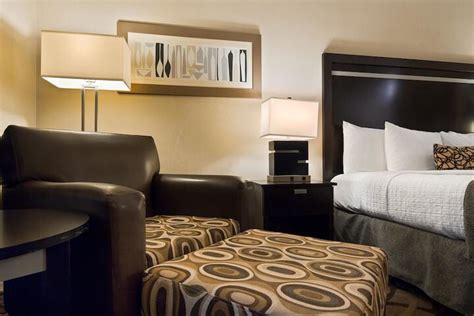 Best Western Plus Travel Hotel Toronto Airport Toronto | Bookonline.com