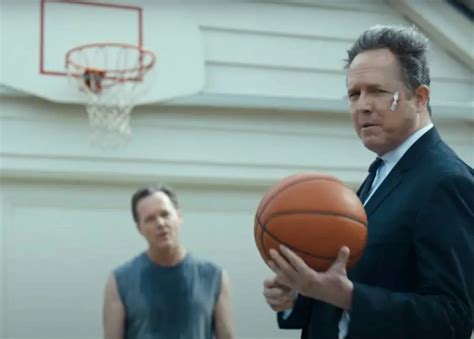 Is Dean Winters brother in the Allstate Mayhem commercial? - Auralcrave