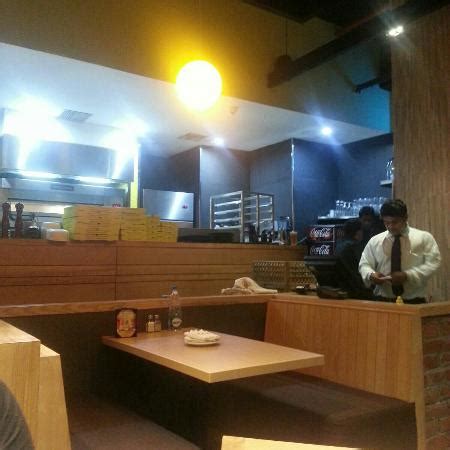 California Pizza Kitchen Phoenix Mall Chennai | Besto Blog