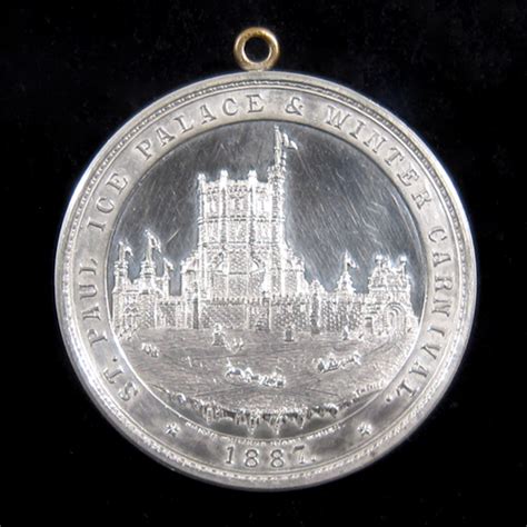 St. Paul Winter Carnival Medallion | Minnesota Historical Society