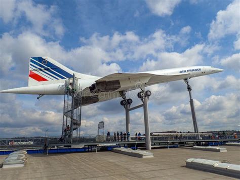 The concorde at a museum editorial photo. Image of airfield - 114487851