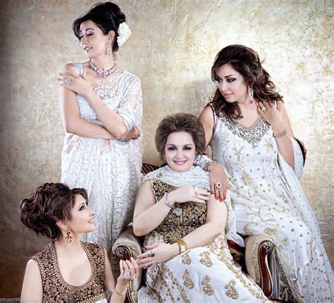 Fashion Mania : Pakistani Singer Madam Noor Jahan Beautiful Daughters
