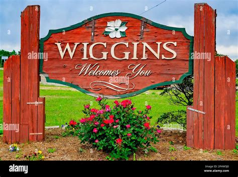 Wiggins welcome sign hi-res stock photography and images - Alamy