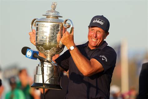 Mickelson wins PGA Championship become Oldest major champion - SportsHistori