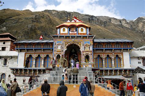 BADRINATH TEMPLE -1 | Badrinath is one of the "DHAM"among th… | Flickr