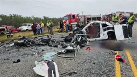 Eight killed in a car crash on a Texas highway after driver attempted ...