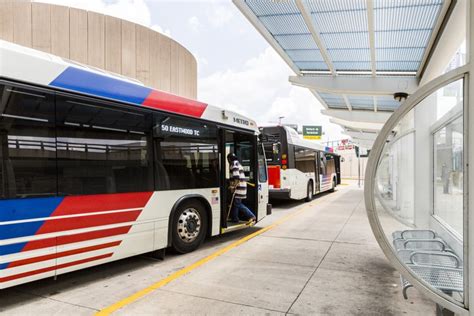 Ground Transportation | Houston Airport System