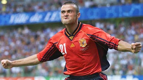 Our Top 5 Spain World Cup Shirts - SoccerBible