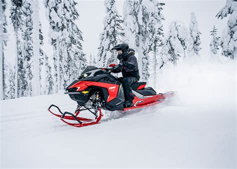 Discover the lynx lineup with Monroe Powersports