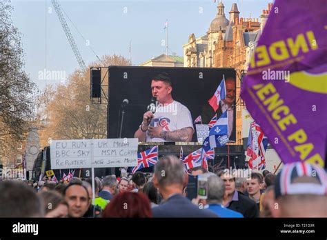 London, UK. 29th Mar 2019. Far-Right Activist Tommy Robinson gives ...