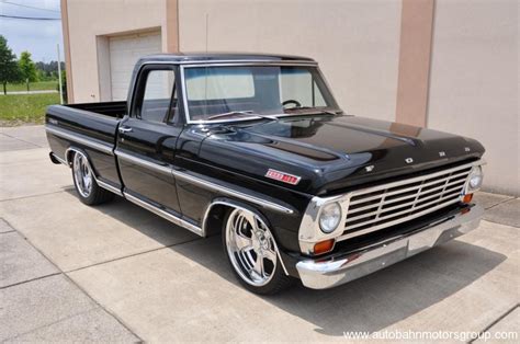 1967 Ford F100 Ranger | Autobahn