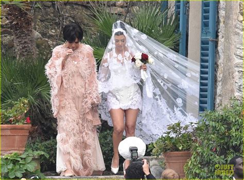 Kourtney Kardashian's Wedding Photos - See Her Dress & Gorgeous Venue ...