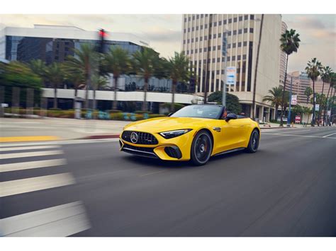 2023 Mercedes-Benz SL-Class Pictures: | U.S. News