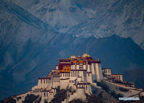 In pics: snowy weather in Tibet, China - Xinhua | English.news.cn