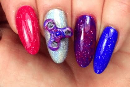 You, Too, Can Have Fidget Spinner Nails With This Tutorial | Nail art, Nails, Nail tutorials