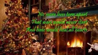 Kelly Clarkson - My Grown Up Christmas List Chords - ChordU