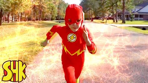 THE FLASH: SuperHero Kids Classics Compilation! | Geek Gaming Tricks