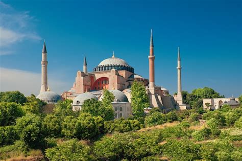 Premium Photo | St. sophia cathedral , istanbul, turkey