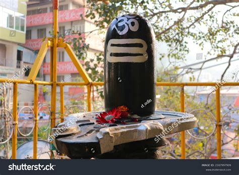 Large Shiva Lingam Hindu Temple Rishikesh Stock Photo 2187997909 ...