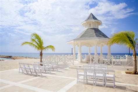 7 Best Jamaica Wedding Packages | Destination Weddings