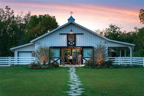 Fall Harvest Moon Farm Dinner - Challenger Breadware