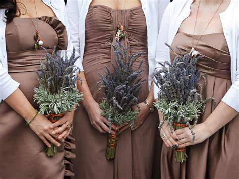 Lavender Bouquets | HGTV