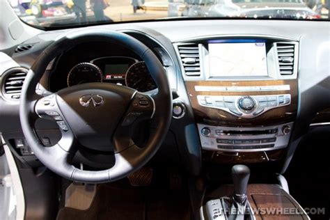 2015 Infiniti QX60 Overview - The News Wheel