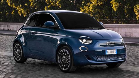 New all-electric Fiat 500 hatchback revealed - Motoring Research