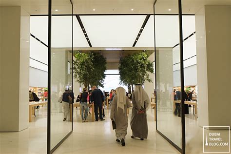 Ssurvivor: Apple Shop Dubai Mall Of Emirates