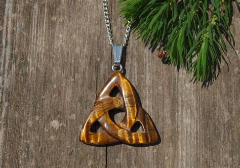 Triquetra pendant Celtic knot trinity necklace Pagan jewelry | Etsy