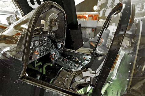 Chance Vought F4U Corsair cockpit | F4u corsair, Cockpit, Us navy aircraft